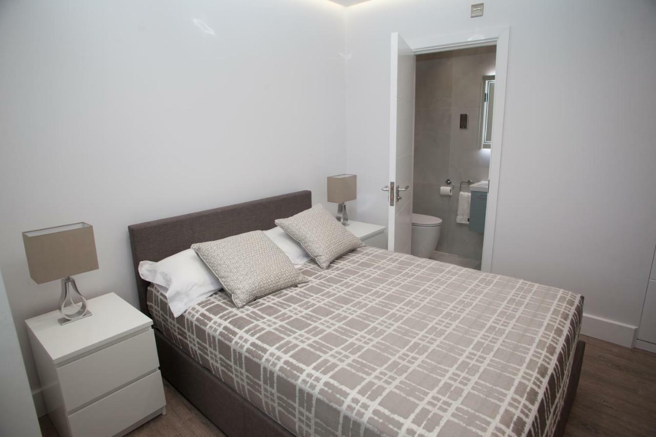 Goldbeaters House Hotel Edgware Екстериор снимка