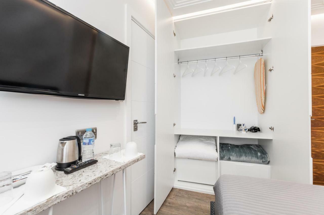 Goldbeaters House Hotel Edgware Екстериор снимка